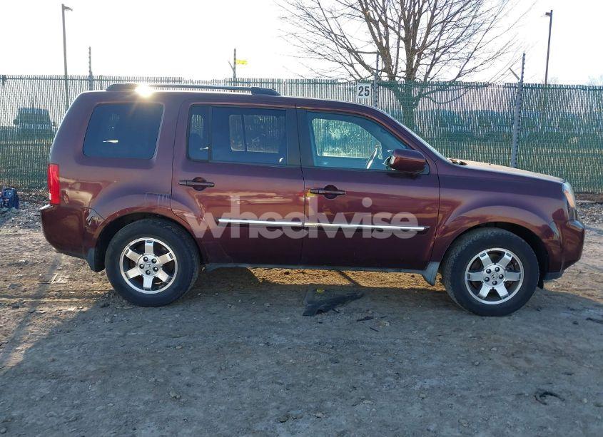 Photo 13 of 2009 Honda Pilot TOURING (VIN 5FNYF489X9B023053)