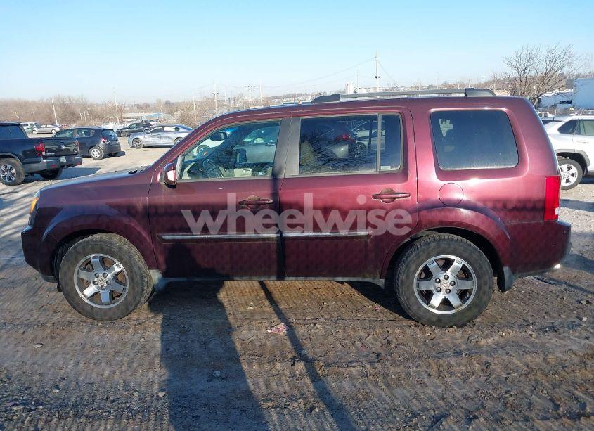 Photo 14 of 2009 Honda Pilot TOURING (VIN 5FNYF489X9B023053)