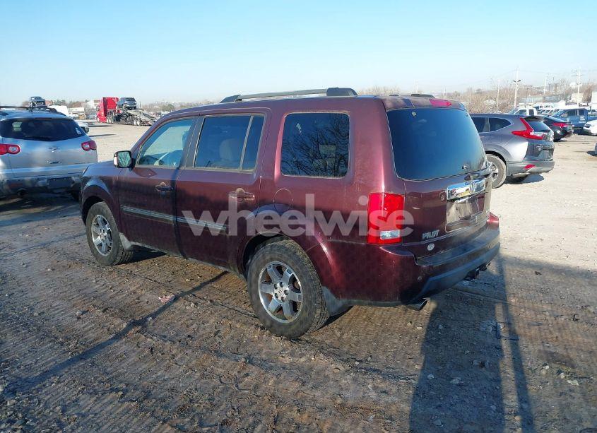 Photo 3 of 2009 Honda Pilot TOURING (VIN 5FNYF489X9B023053)