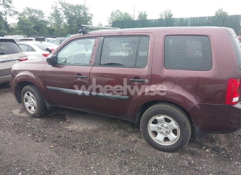 Photo 13 of 2013 Honda Pilot LX (VIN 5FNYF4H20DB074962)