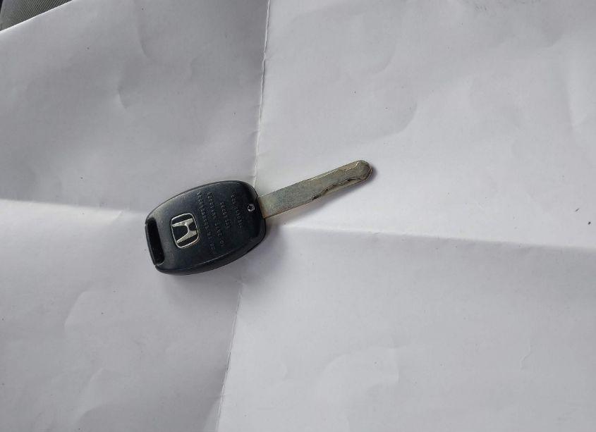 Photo 11 of 2014 Honda Pilot LX (VIN 5FNYF4H20EB052686)