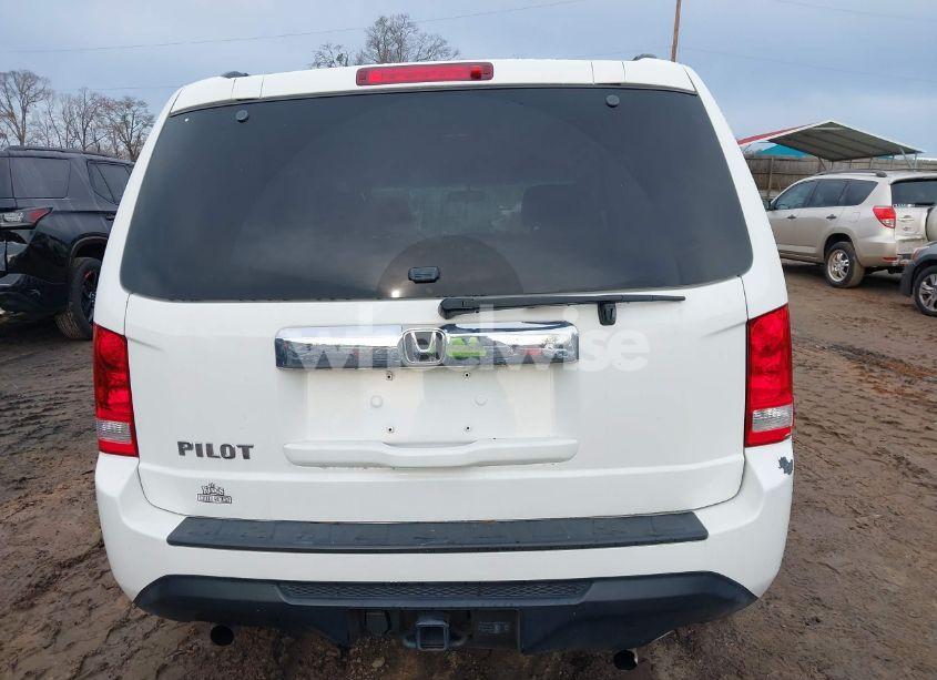 Photo 17 of 2012 Honda Pilot LX (VIN 5FNYF4H21CB007110)