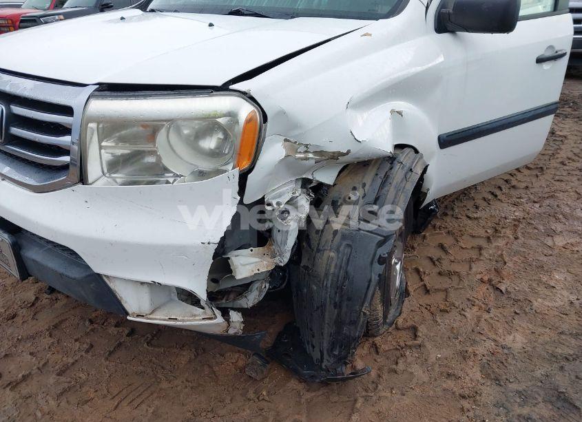 Photo 6 of 2012 Honda Pilot LX (VIN 5FNYF4H21CB007110)