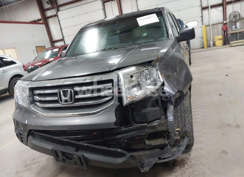 Photo 12 of 2012 Honda Pilot LX (VIN 5FNYF4H21CB085788)
