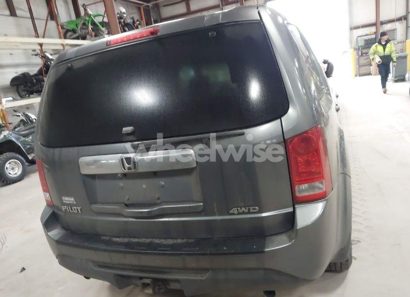 Photo 16 of 2012 Honda Pilot LX (VIN 5FNYF4H21CB085788)