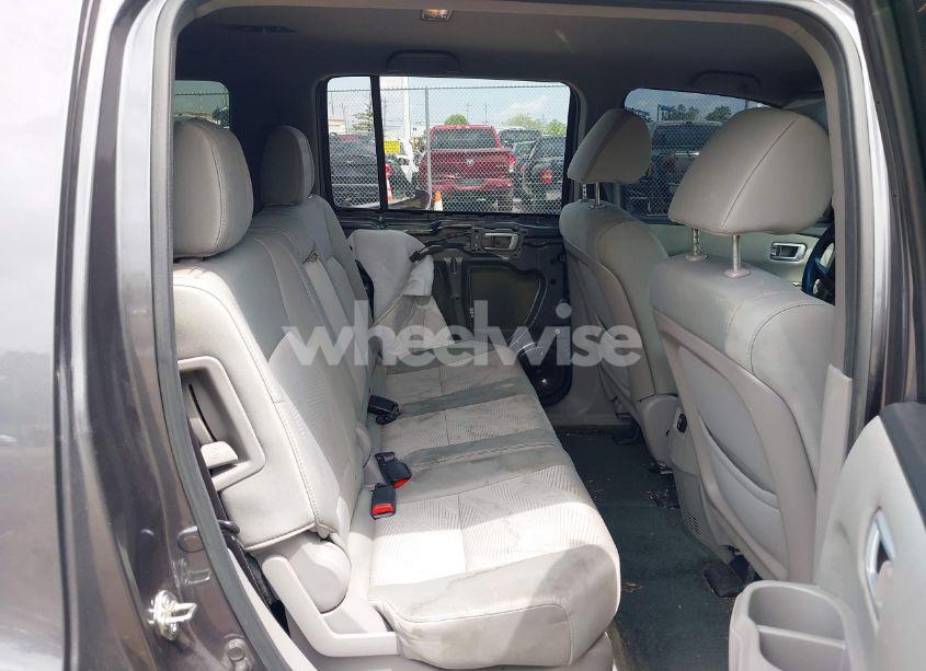 Photo 8 of 2014 Honda Pilot LX (VIN 5FNYF4H21EB048419)