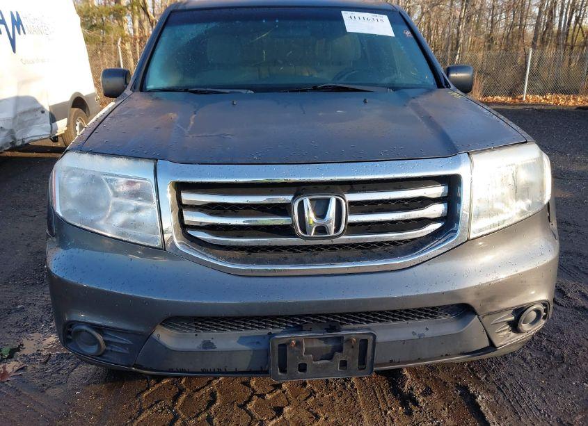 Photo 12 of 2012 Honda Pilot LX (VIN 5FNYF4H22CB013367)