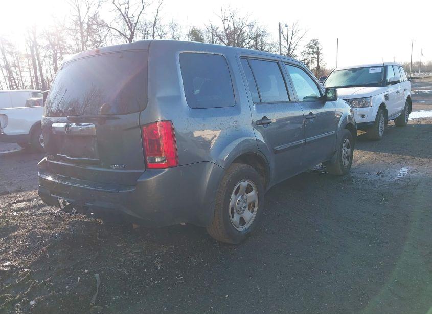 Photo 4 of 2012 Honda Pilot LX (VIN 5FNYF4H22CB013367)