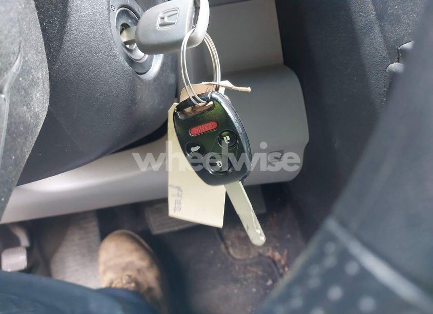 Photo 11 of 2012 Honda Pilot LX (VIN 5FNYF4H22CB056834)