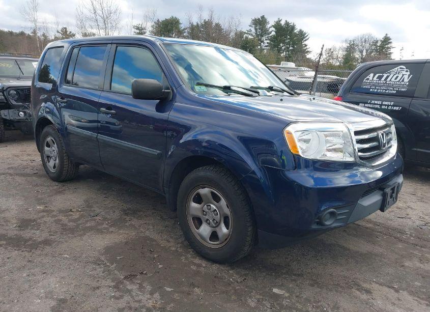 2014 Honda Pilot LX (VIN 5FNYF4H22EB050325) main photo