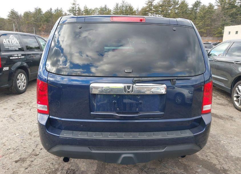 Photo 11 of 2014 Honda Pilot LX (VIN 5FNYF4H22EB050325)