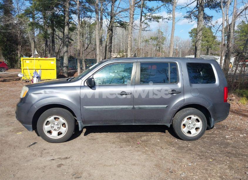 Photo 14 of 2014 Honda Pilot LX (VIN 5FNYF4H22EB056514)