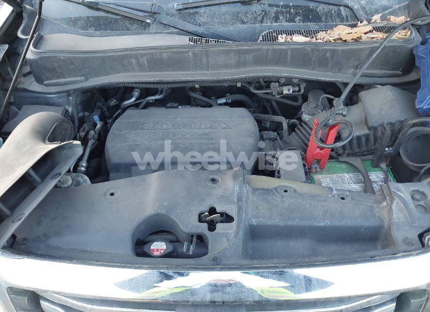 Photo 10 of 2015 Honda Pilot LX (VIN 5FNYF4H22FB077526)