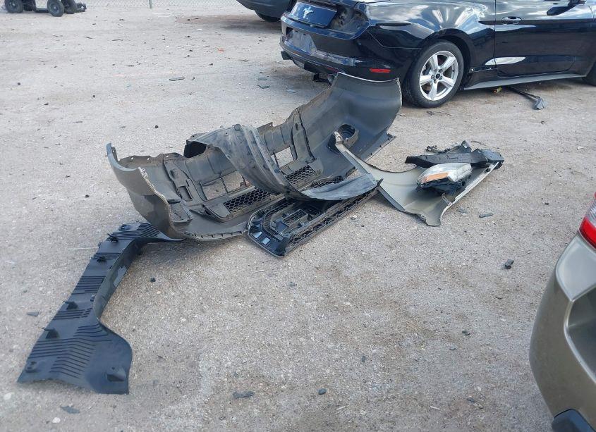 Photo 12 of 2011 Honda Pilot LX (VIN 5FNYF4H23BB101763)