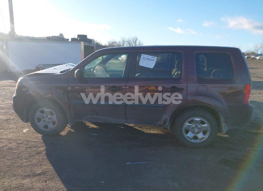 Photo 14 of 2013 Honda Pilot LX (VIN 5FNYF4H23DB074986)