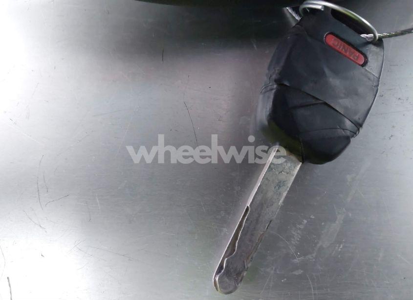 Photo 11 of 2010 Honda Pilot LX (VIN 5FNYF4H24AB036291)