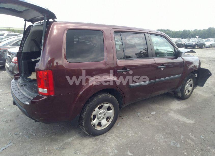 Photo 4 of 2011 Honda Pilot LX (VIN 5FNYF4H24BB018164)