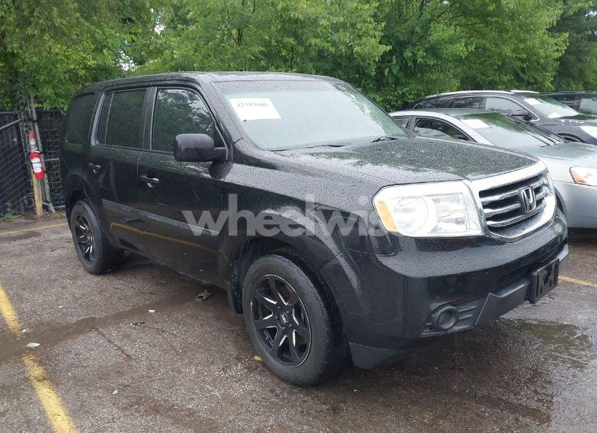 2014 Honda Pilot LX (VIN 5FNYF4H24EB007072) main photo