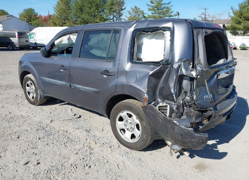 Photo 3 of 2014 Honda Pilot LX (VIN 5FNYF4H24EB017066)