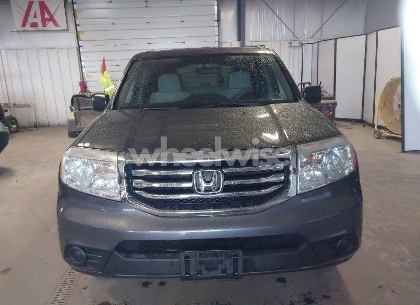 Photo 12 of 2015 Honda Pilot LX (VIN 5FNYF4H24FB015111)