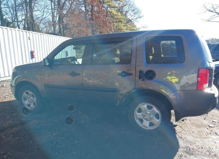 Photo 14 of 2014 Honda Pilot LX (VIN 5FNYF4H25EB036726)