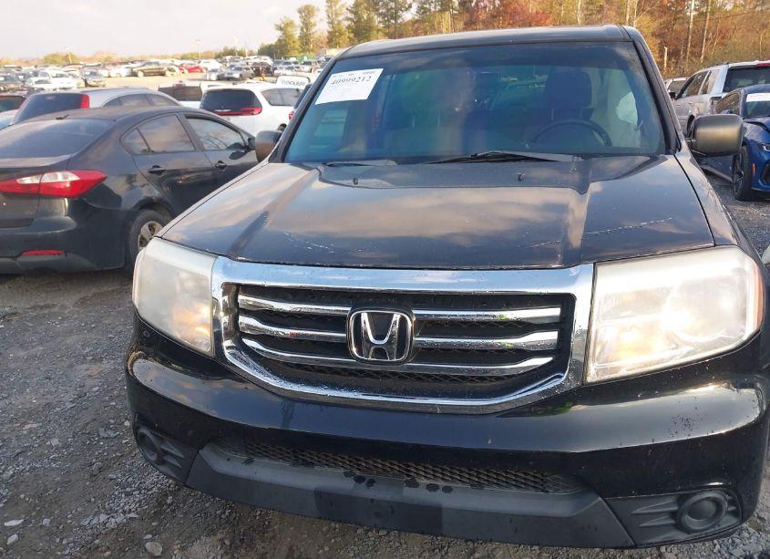 Photo 12 of 2015 Honda Pilot LX (VIN 5FNYF4H25FB069856)