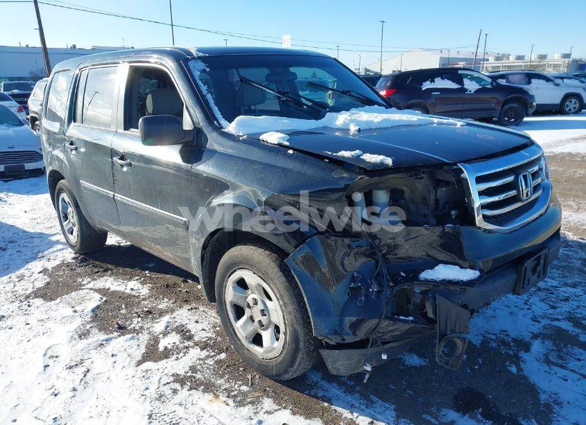 Photo 6 of 2013 Honda Pilot LX (VIN 5FNYF4H26DB079714)