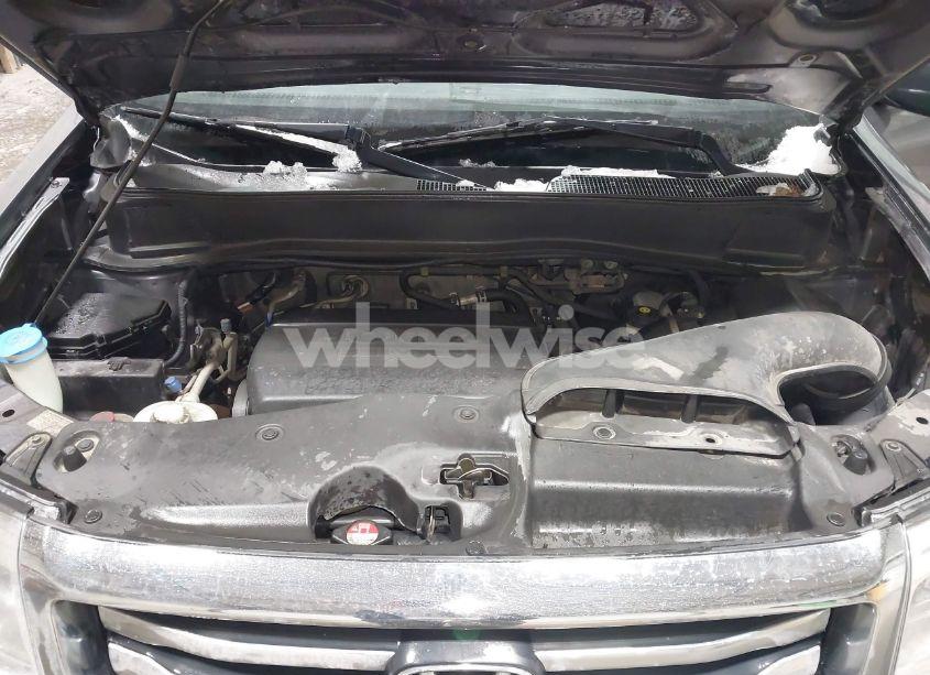 Photo 10 of 2015 Honda Pilot LX (VIN 5FNYF4H26FB022030)