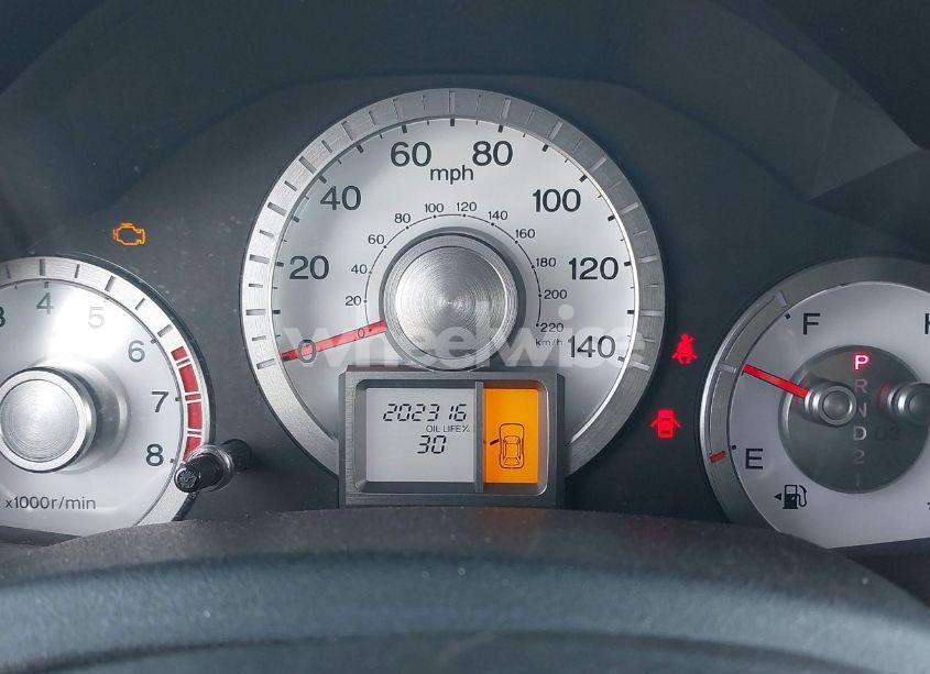 Photo 15 of 2011 Honda Pilot LX (VIN 5FNYF4H27BB003304)