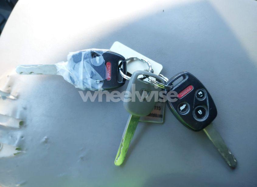 Photo 11 of 2012 Honda Pilot LX (VIN 5FNYF4H27CB083527)