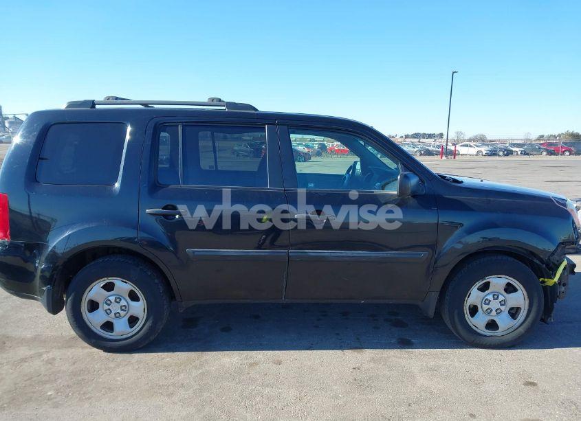 Photo 14 of 2012 Honda Pilot LX (VIN 5FNYF4H27CB083527)