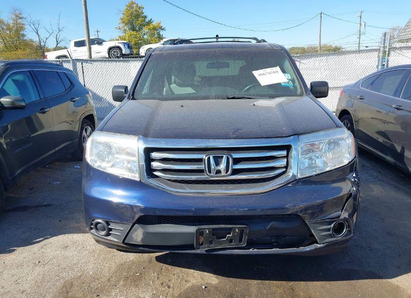 Photo 12 of 2013 Honda Pilot LX (VIN 5FNYF4H27DB028125)