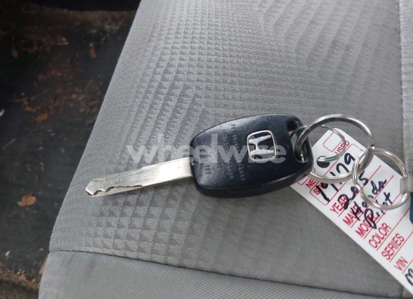 Photo 11 of 2015 Honda Pilot LX (VIN 5FNYF4H27FB049995)