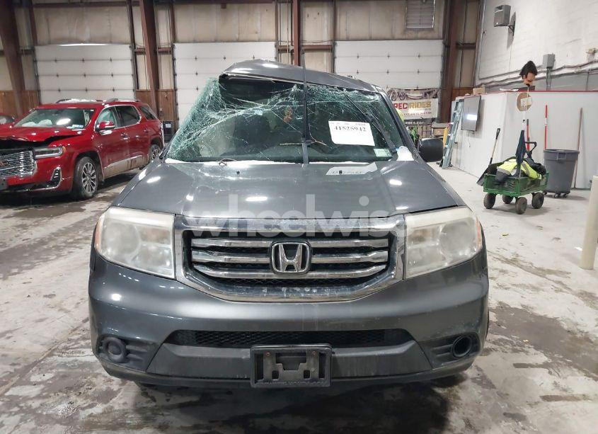 Photo 12 of 2013 Honda Pilot LX (VIN 5FNYF4H28DB069105)