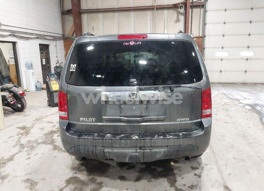 Photo 16 of 2013 Honda Pilot LX (VIN 5FNYF4H28DB069105)