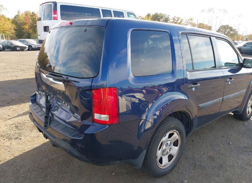 Photo 17 of 2014 Honda Pilot LX (VIN 5FNYF4H28EB018107)