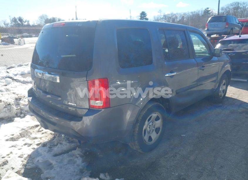 Photo 4 of 2015 Honda Pilot LX (VIN 5FNYF4H28FB076705)