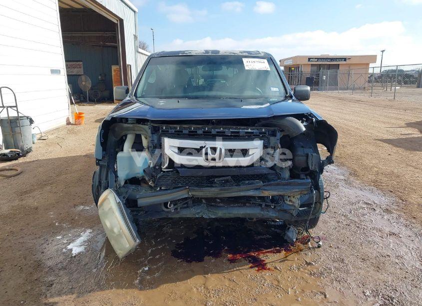 Photo 13 of 2011 Honda Pilot LX (VIN 5FNYF4H29BB069563)