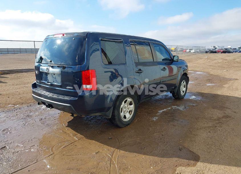 Photo 4 of 2011 Honda Pilot LX (VIN 5FNYF4H29BB069563)