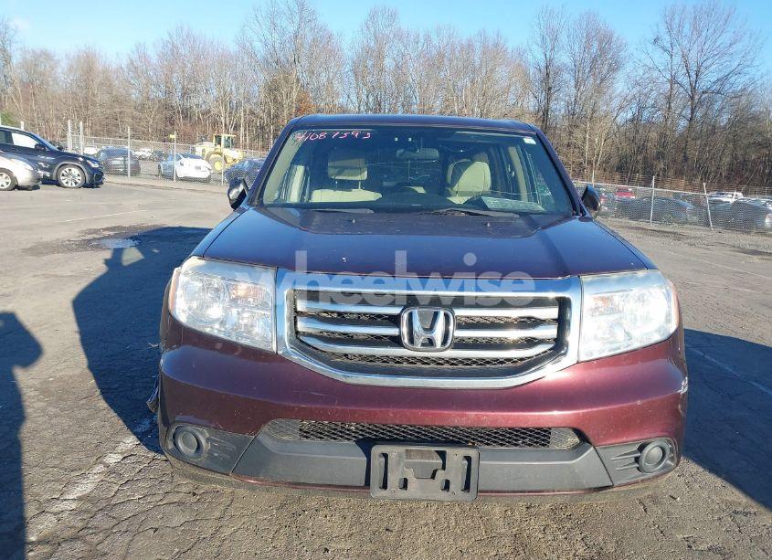 Photo 12 of 2015 Honda Pilot LX (VIN 5FNYF4H29FB052414)