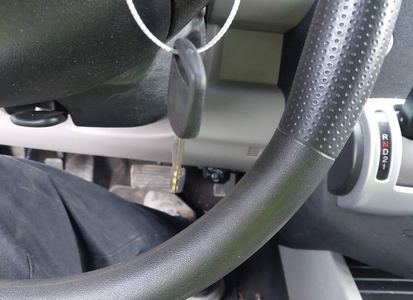 Photo 11 of 2010 Honda Pilot LX (VIN 5FNYF4H2XAB032021)