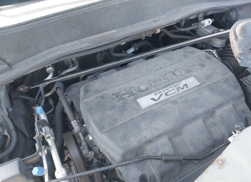 Photo 10 of 2010 Honda Pilot LX (VIN 5FNYF4H2XAB040457)