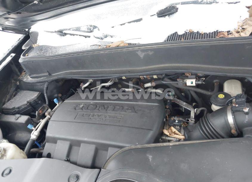 Photo 10 of 2011 Honda Pilot LX (VIN 5FNYF4H2XBB025569)