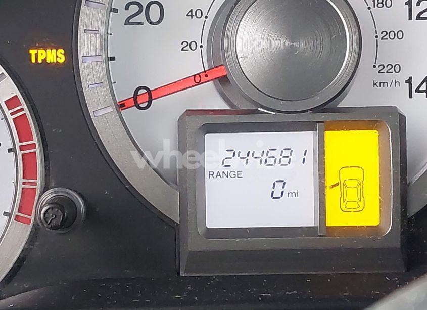 Photo 15 of 2011 Honda Pilot LX (VIN 5FNYF4H2XBB025569)