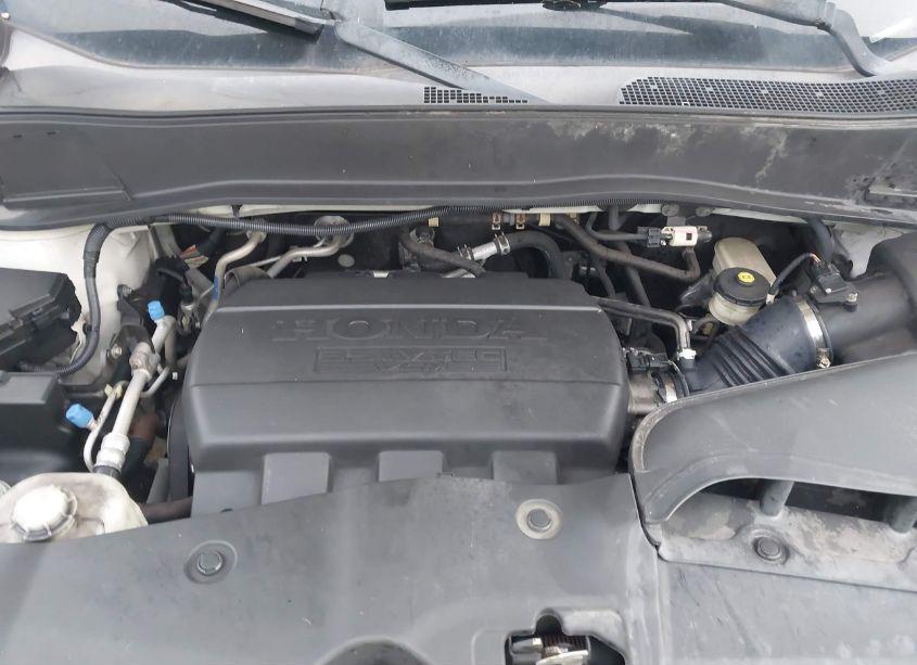 Photo 10 of 2011 Honda Pilot LX (VIN 5FNYF4H2XBB029783)