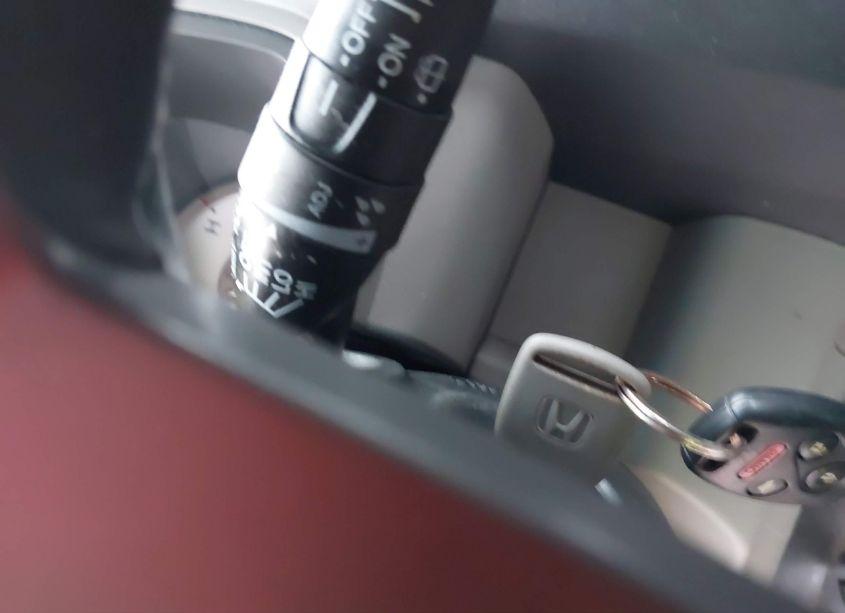 Photo 11 of 2011 Honda Pilot LX (VIN 5FNYF4H2XBB029783)