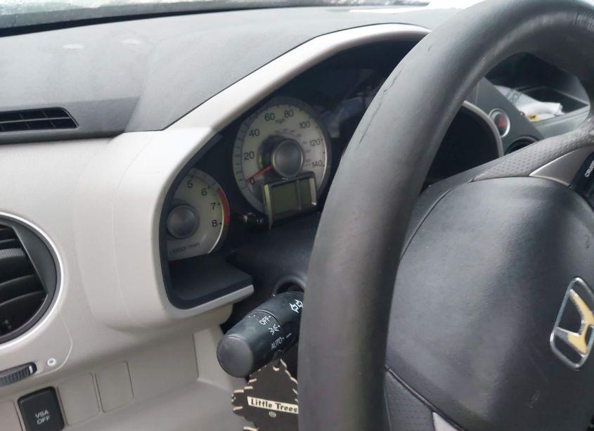 Photo 7 of 2011 Honda Pilot LX (VIN 5FNYF4H2XBB029783)