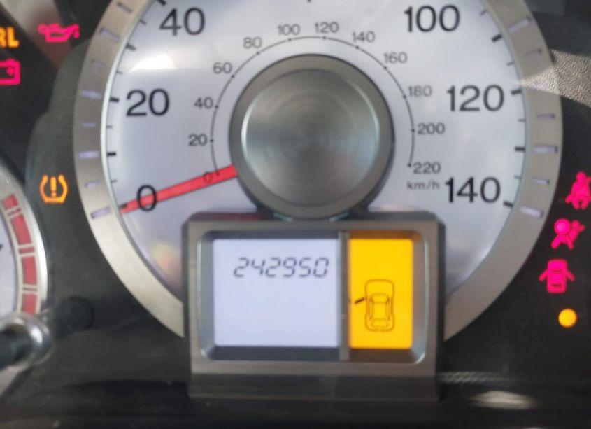 Photo 15 of 2011 Honda Pilot LX (VIN 5FNYF4H2XBB104062)