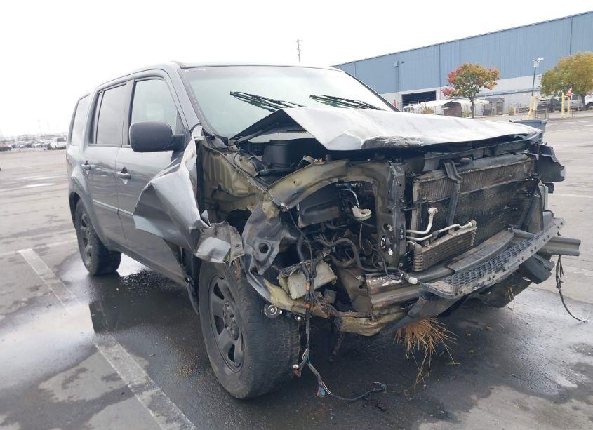 Photo 17 of 2011 Honda Pilot LX (VIN 5FNYF4H2XBB104062)