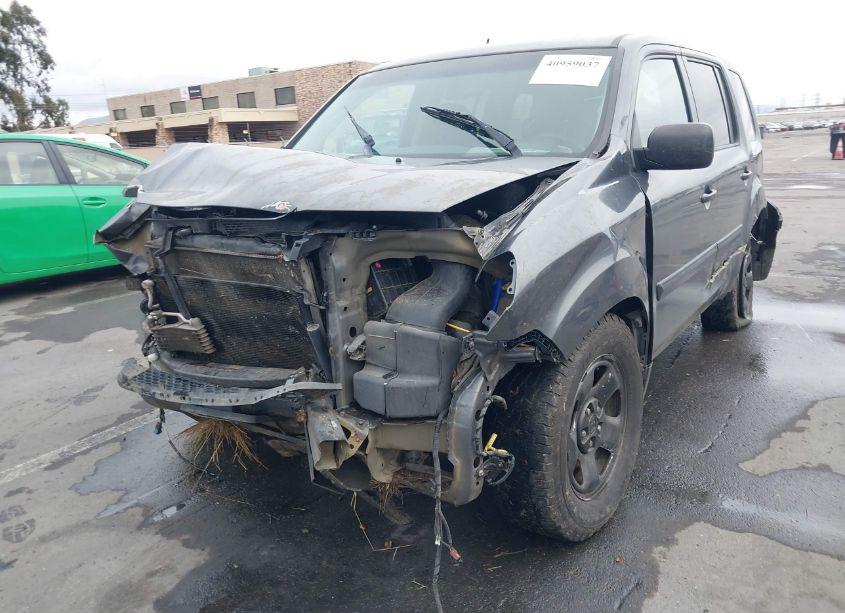 Photo 6 of 2011 Honda Pilot LX (VIN 5FNYF4H2XBB104062)